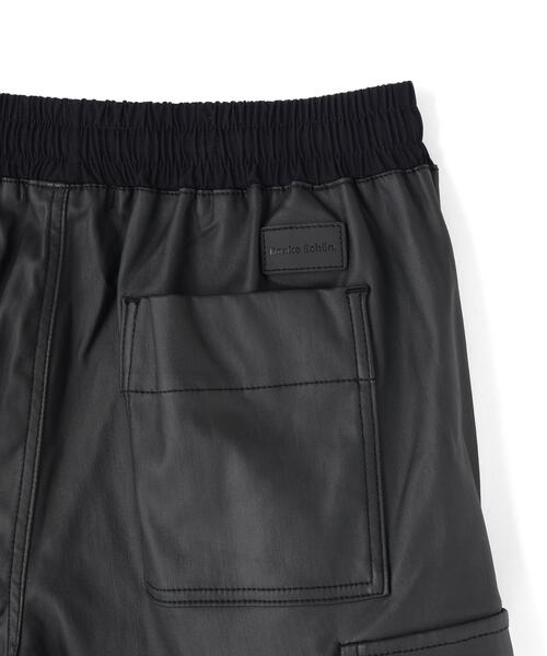 L.H.P(エルエイチピー)の「DankeSchon/ダンケシェーン/COATING CARGO SHORTS(カーゴパンツ・メンズ・ブラック・L/M)」の18枚目の写真