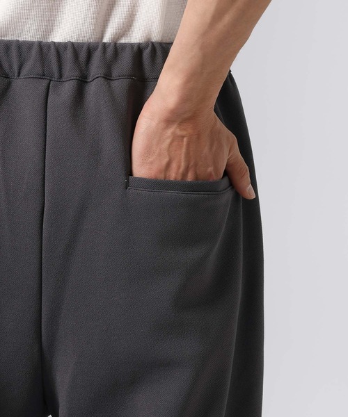 BAYFLOW（ベイフロー）の「[セットアップ可]アーバンイージートラウザー【ストレッチ】（その他パンツ・メンズ・ブラック/チャコール・MEDIUM/LARGE）」の12枚目の写真
