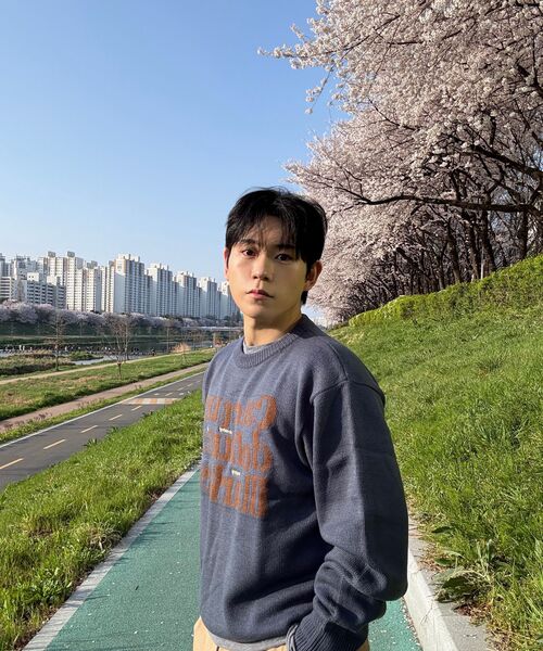 CACTUSDONUTMARKET(カクタスドーナツマーケット)の「CDM Basic Logo Sweater - Navy(ニット/セーター・メンズ・その他・MEDIUM/LARGE)」の6枚目の写真
