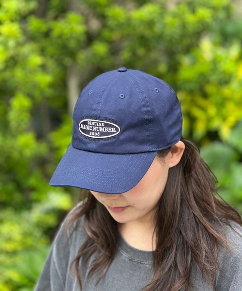 MAGIC NUMBER(マジック ナンバー)の「【MAGIC NUMBER】GENUINE TWILL LOW CAP(キャップ・メンズ・チャコール/ベージュ/バーガンディー/ネイビー・FREE)」の3枚目の写真