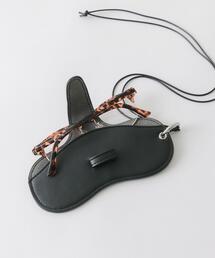 SMELLY | ネックストラップメガネケース(メガネ)