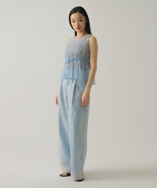 Ray BEAMS(レイビームス)の「チュール シャーリング ノースリーブ 26SS シアー レイヤードスタイル 二次会 お呼ばれ ブラウス 洗える(Tシャツ/カットソー・レディース・ホワイト系その他6/ブラック/サックスブルー・ONE SIZE)」の13枚目の写真