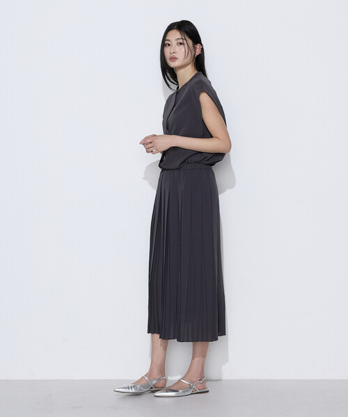 COMME CA(コムサ)の「フィネスボイル プリーツスカート(スカート・レディース・サックスブルー/チャコール・11号/9号)」の5枚目の写真