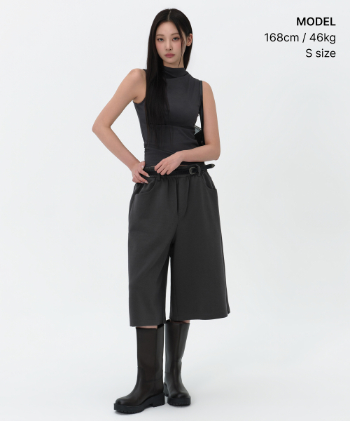 MUSINSA STANDARD WOMAN（ムシンサスタンダードウーマン）の「ウィメンズダブルニットデニムディテールバミューダスウェットパンツ[ディムグレー]（その他パンツ・レディース・その他・X-SMALL/SMALL/MEDIUM/LARGE）」の2枚目の写真