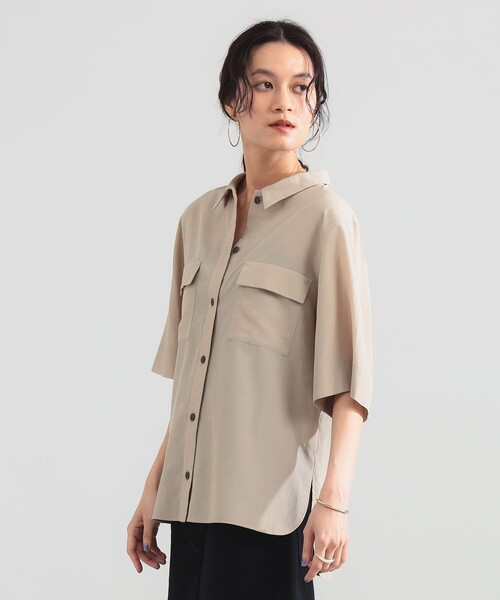 Demi-Luxe BEAMS(デミルクス ビームス)の「コットン アセテート オーバーシャツ(シャツ/ブラウス・レディース・ベージュ/ブラウン系その他4/ライトブラウン・ONE SIZE)」の7枚目の写真