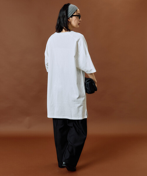 FREAK'S STORE(フリークスストア)の「限定展開 RUSSELL ATHLETIC × FREAK'S STORE/ラッセルアスレチック 別注 フロッキー プリント ナンバリング ワンピース(ワンピース・レディース・ライトグレー/レッド/ネイビー/オフホワイト/ブラック・フリ-)」の17枚目の写真