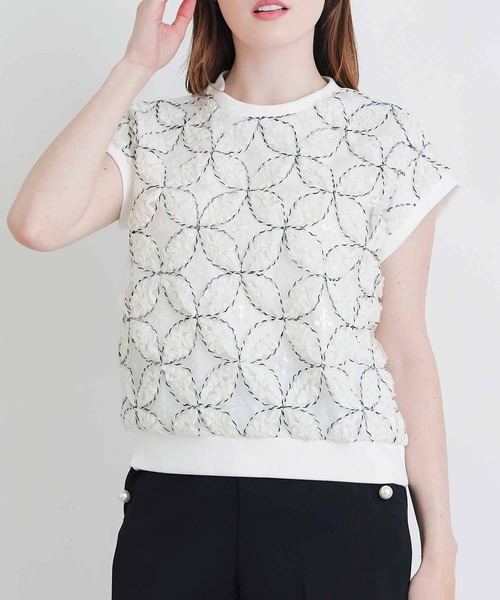 PICCIN PERLA(ピッチンペルラ)の「スパンコールフラワーレースプルオーバー(Tシャツ/カットソー・レディース・オフホワイト・M)」の5枚目の写真