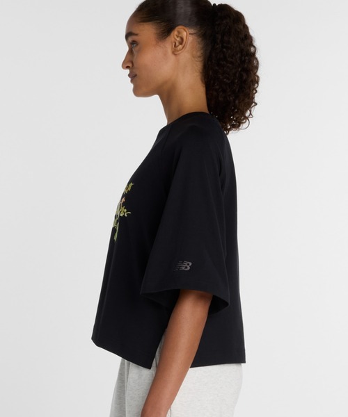 NEW BALANCE（ニューバランス）の「ニューバランス New Balance ウォーターカラーマルチボクシーTシャツ（Tシャツ/カットソー・レディース・ホワイト/ブラック・S/M/L/XL）」の9枚目の写真