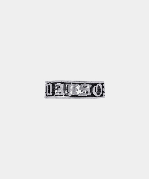 MAISON MINED（メゾンミネド）の「GOTHIC RING（リング・メンズ・その他・SMALL/MEDIUM）」の2枚目の写真