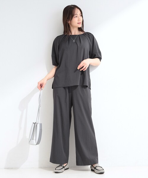 SHOO・LA・RUE(シューラルー)の「【S-LL/洗濯機可/セットアップ可】着丈選べる 軽凛(かろりん) ひんやりフラップイージーパンツ(その他パンツ・レディース・チャコールグレー/ブラウン系8/ブラウン系その他/ライトベージュ/ブラック/ネイビー系5/ブルー系7・40/38/42/36/04/03/02/01)」の14枚目の写真