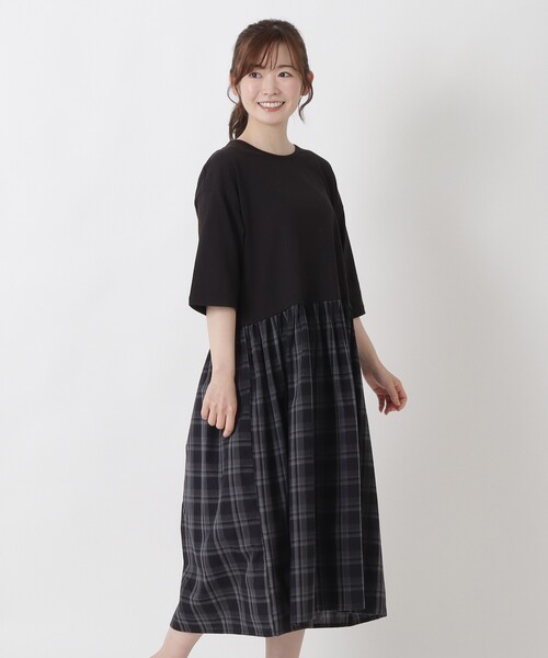 one'sterrace(ワンズテラス)の「異素材 ドッキングワンピース(ワンピース・レディース・ブラック系8/ネイビー系5・02)」の1枚目の写真