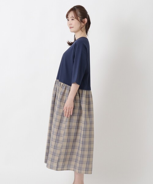 one'sterrace(ワンズテラス)の「異素材 ドッキングワンピース(ワンピース・レディース・ブラック系8/ネイビー系5・02)」の4枚目の写真