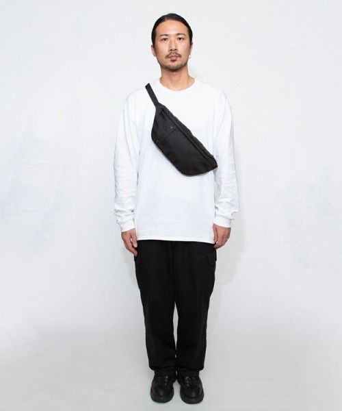 CABINZERO(キャビンゼロ)の「【CABINZERO/キャビンゼロ】 Classic Hip Pack 2L / ショルダーバッグ ウエストバッグ(ショルダーバッグ・メンズ・ネイビー/ブルー系その他/ダークグレー/オレンジ/カーキ/ブラック/グレー・FREE)」の2枚目の写真