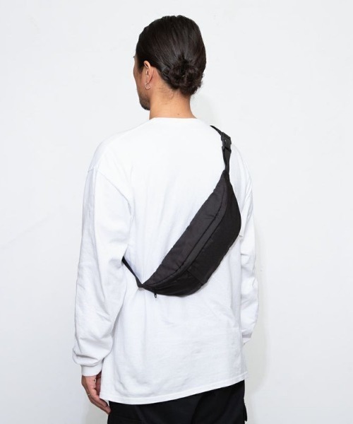 CABINZERO(キャビンゼロ)の「【CABINZERO/キャビンゼロ】 Classic Hip Pack 2L / ショルダーバッグ ウエストバッグ(ショルダーバッグ・メンズ・ネイビー/ブルー系その他/ダークグレー/オレンジ/カーキ/ブラック/グレー・FREE)」の14枚目の写真