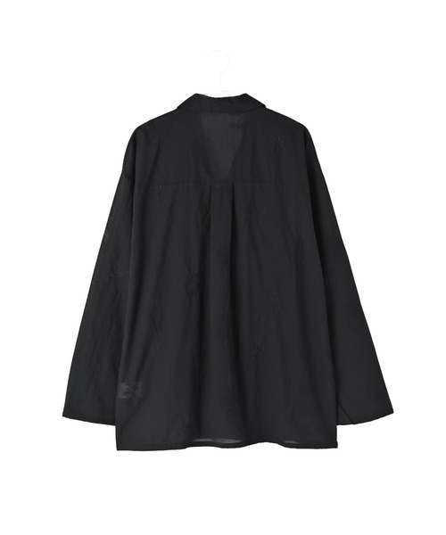 STYLE DELI（スタイルデリ）の「【BLK001】刺繍オープンカラーシャツ（シャツ/ブラウス・レディース・ブラック・FREE）」の13枚目の写真