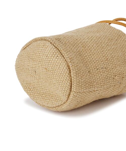 NATURAL BEAUTY BASIC(ナチュラルビューティーベーシック)の「TARANGOジュートバケットバッグ(ショルダーバッグ・レディース・ベージュ/ピンク・フリ-)」の6枚目の写真