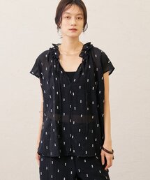 シアーワッシャー刺繍ブラウス