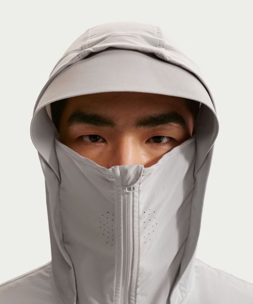 NIKE（ナイキ）の「ナイキ テック ヘリオス メンズ Dri-FIT ロングスリーブ シェル / Nike Tech Helios Men's Dri-FIT Long-Sleeve Shell IF0904-097 Grey Fog（その他トップス・メンズ・グレー系その他・XL/S/M/L/2XL）」の12枚目の写真