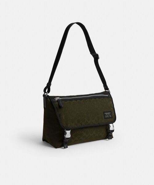 COACH(コーチ)の「メッセンジャー・シグネチャー ナイロン(メッセンジャーバッグ・メンズ・グリーン系その他・ONE)」の2枚目の写真
