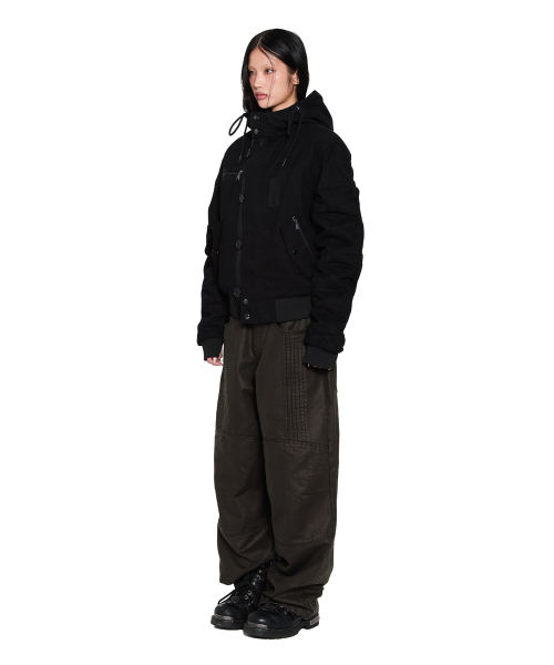 AAKAM(アーカム)の「Button Placket Cotton Ma-1 Jacket (Black)(ブルゾン・レディース・その他・1/2)」の4枚目の写真