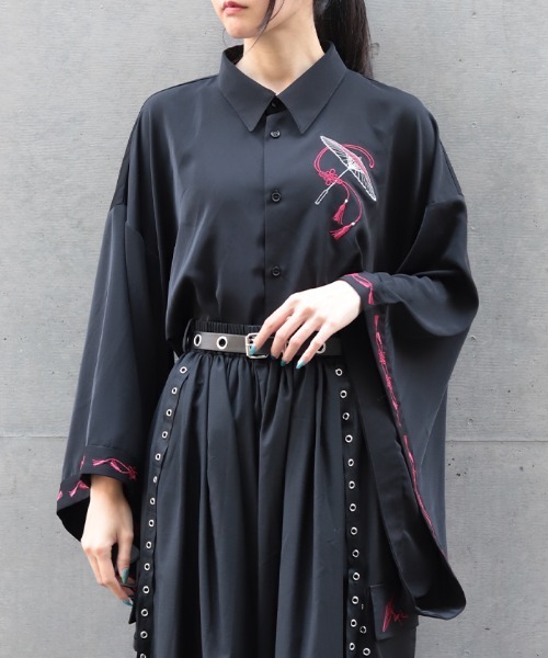 REZEN(リゼン)の「和傘刺繍和袖シャツ(シャツ/ブラウス・メンズ・ターコイズブルー/レッドパープル/ローズ・MEDIUM/LARGE)」の7枚目の写真