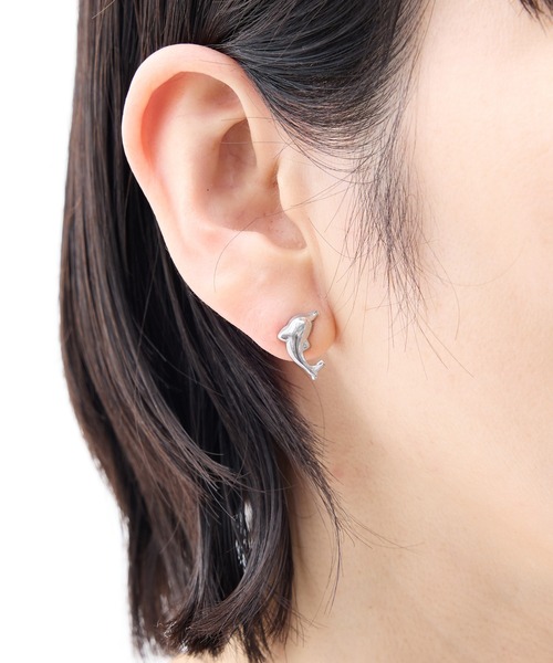 gargle(ガーグル)の「gargle ガーグル:STAINLESS ステンレスシリーズ イルカ ドルフィン 貝 ピアス(ピアス(両耳用)・レディース・シルバー・FREE)」の7枚目の写真
