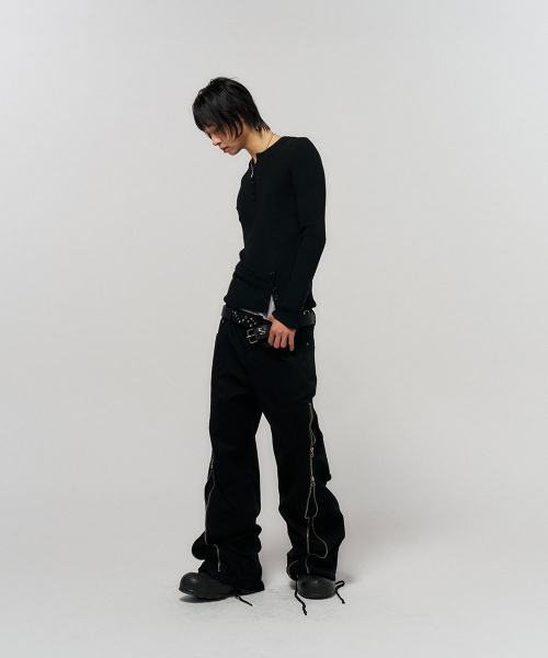 SCHISM INDUCING（スキズムインデューシング）の「CONVERTIBLE ZIP UP JEANS BLACK（デニムパンツ・レディース・その他・MEDIUM/LARGE）」の9枚目の写真