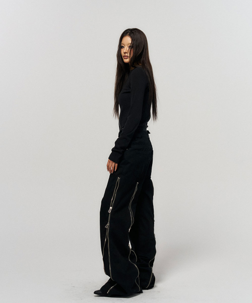SCHISM INDUCING（スキズムインデューシング）の「CONVERTIBLE ZIP UP JEANS BLACK（デニムパンツ・レディース・その他・MEDIUM/LARGE）」の10枚目の写真