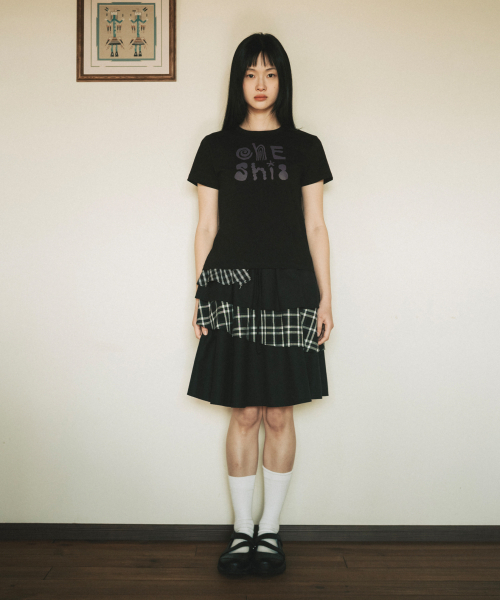 OHESHIO(オヘシオ)の「ART LOGO T-SHIRT, BLACK(Tシャツ/カットソー・レディース・その他・FREE)」の2枚目の写真