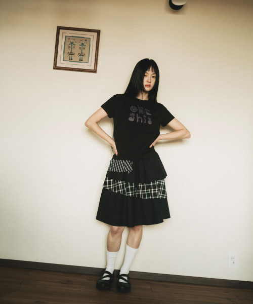 OHESHIO(オヘシオ)の「ART LOGO T-SHIRT, BLACK(Tシャツ/カットソー・レディース・その他・FREE)」の5枚目の写真