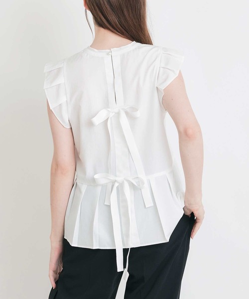PICCIN PERLA（ピッチンペルラ）の「後ろリボンプリーツペプラムブラウス（シャツ/ブラウス・レディース・ブラック/オフホワイト・M）」の5枚目の写真