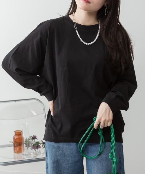 MARAI(マーライ)の「コットン オーバーサイズ ロングスリーブカットソー(Tシャツ/カットソー・レディース・ブラック/オフホワイト/ミント/杢グレー・4L~5L/LL~3L)」の1枚目の写真
