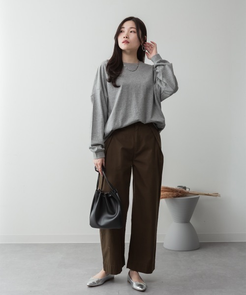MARAI(マーライ)の「コットン オーバーサイズ ロングスリーブカットソー(Tシャツ/カットソー・レディース・ブラック/オフホワイト/ミント/杢グレー・4L~5L/LL~3L)」の14枚目の写真