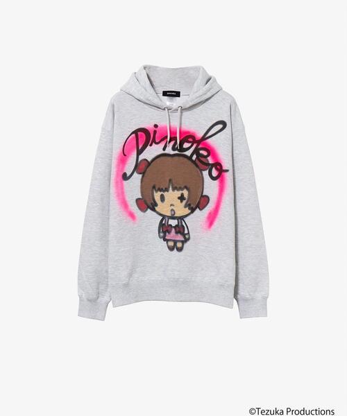 ROYAL FLASH(ロイヤルフラッシュ)の「guernika/ゲルニカ/【SHINICHIROINUI × TEZUKA WORLD】THUMB DOLL SPRAY HOODIE ピノコ(パーカー・メンズ・グレー・L/XL/2XL)」の1枚目の写真