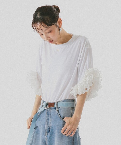 BEAMS COUTURE(ビームスクチュール)の「袖 レース フリル Tシャツ(Tシャツ/カットソー・レディース・ホワイト/ブラック・ONE SIZE)」の19枚目の写真