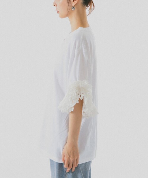 BEAMS COUTURE(ビームスクチュール)の「袖 レース フリル Tシャツ(Tシャツ/カットソー・レディース・ホワイト/ブラック・ONE SIZE)」の9枚目の写真