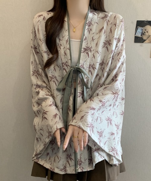 AMAJI(アマジ)の「ルーズシルエット マオカラー 長袖シャツ(シャツ/ブラウス・レディース・マルチ・X-LARGE/LARGE/MEDIUM)」の2枚目の写真