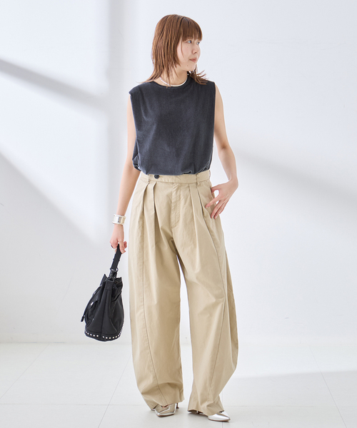 journal standard L'essage(ジャーナルスタンダードレサージュ)の「《追加/接触冷感》クールタッチベロアタックノースリーブ(Tシャツ/カットソー・レディース・アイボリー/ネイビー/ブラウン・FREE)」の6枚目の写真