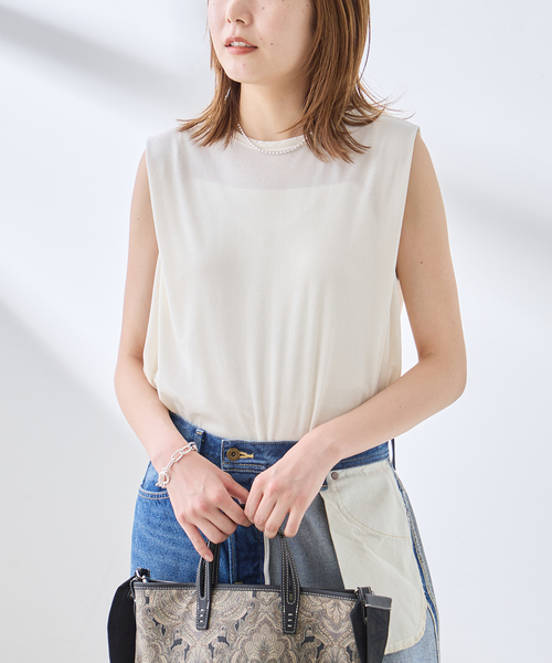 journal standard L'essage(ジャーナルスタンダードレサージュ)の「《追加/接触冷感》クールタッチベロアタックノースリーブ(Tシャツ/カットソー・レディース・アイボリー/ネイビー/ブラウン・FREE)」の7枚目の写真