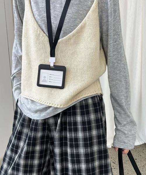 MAISON DE THERESE(メゾン ド テレーズ)の「【26春夏新作】前後着用可能 ルーズニットビスチェ(ベスト・レディース・GRAY/Black/アイボリー/Beige・FREE)」の19枚目の写真