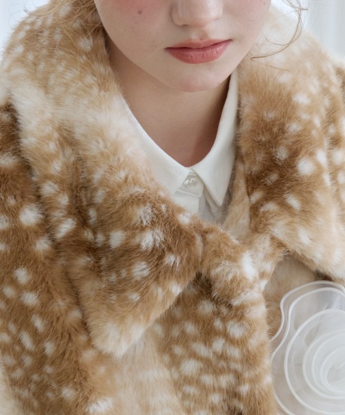 idem(イデム)の「tulle brooch fur coat / コサージュ付き(取り外し可能)ファーコート(その他アウター・レディース・ベージュ/その他/ブラウン・FREE)」の15枚目の写真
