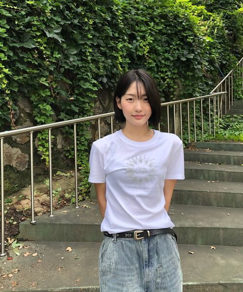 DEFGARMENTS(デフグラメンツ)の「AROUND STONE T-SHIRTS(Tシャツ/カットソー・レディース・その他・F)」の3枚目の写真