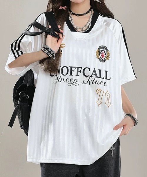 ampm(エーエムピーエム)の「ユニフォーム風 ゲームシャツ オーバーサイズ ラインデザイン(Tシャツ/カットソー・レディース・ホワイト/ブラック・S/M)」の3枚目の写真