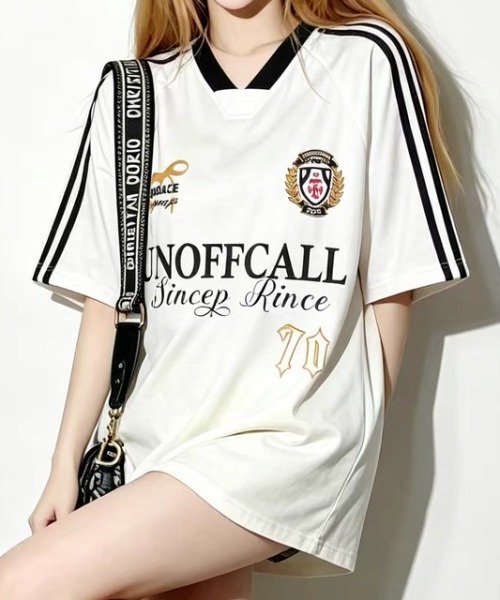 ampm(エーエムピーエム)の「ユニフォーム風 ゲームシャツ オーバーサイズ ラインデザイン(Tシャツ/カットソー・レディース・ホワイト/ブラック・S/M)」の13枚目の写真