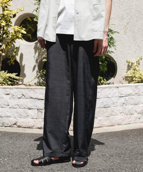 URBAN RESEARCH DOORS(アーバンリサーチドアーズ)の「コインポケット イージー カーブパンツ(その他パンツ・メンズ・ベージュ/チャコールグレー・LARGE/MEDIUM)」の6枚目の写真