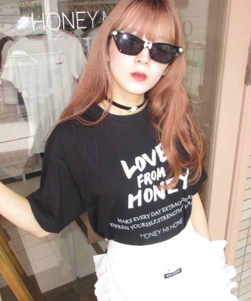 HONEY MI HONEY(ハニーミーハニー)の「LOVE FROM HONEY t-shirt(Tシャツ/カットソー・レディース・ブラック/ホワイト・FREE)」の3枚目の写真