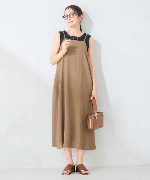 a.v.v(アーヴェヴェ)の「【2WAY】ロングキャミワンピース(ワンピース・レディース・カーキ/ブラック・39)」の21枚目の写真