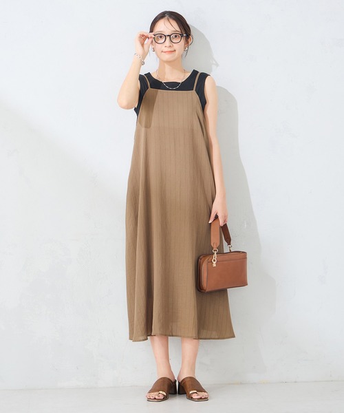 a.v.v(アーヴェヴェ)の「【2WAY】ロングキャミワンピース(ワンピース・レディース・カーキ/ブラック・39)」の22枚目の写真