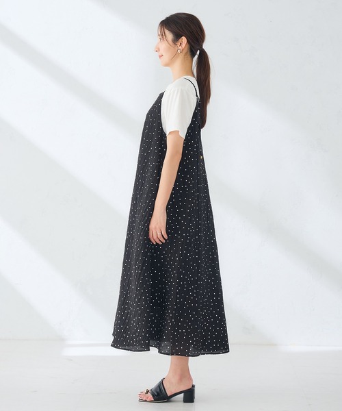 a.v.v(アーヴェヴェ)の「【2WAY】ロングキャミワンピース(ワンピース・レディース・カーキ/ブラック・39)」の8枚目の写真