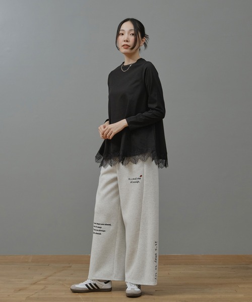 Nunc.(ヌンク)の「レースヘムロングTシャツ(Tシャツ/カットソー・レディース・オフホワイト/ブラック・FREE)」の12枚目の写真